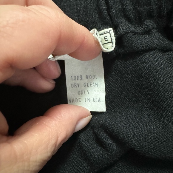 Vintage Susan Melee Cadence Black wool knee length straight skirt. Size L EUC - Picture 3 of 3